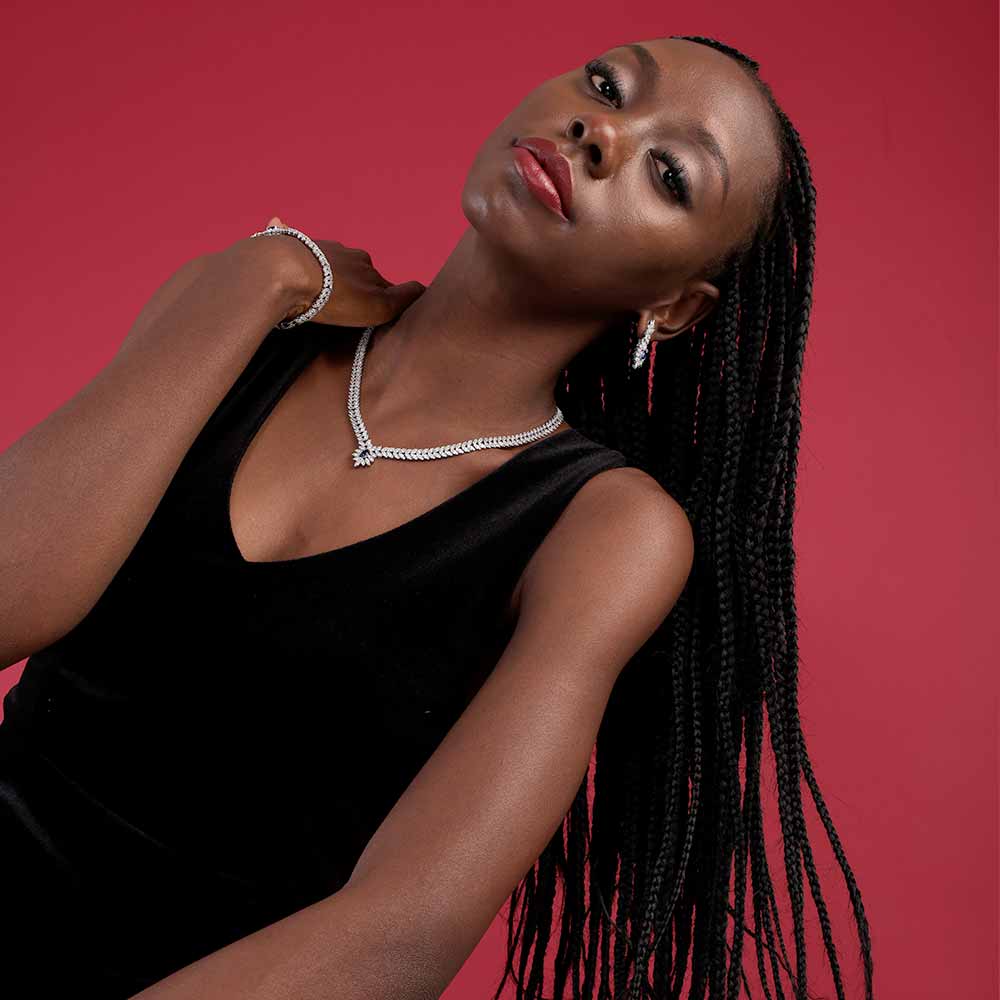 Mystical leaf diamond set