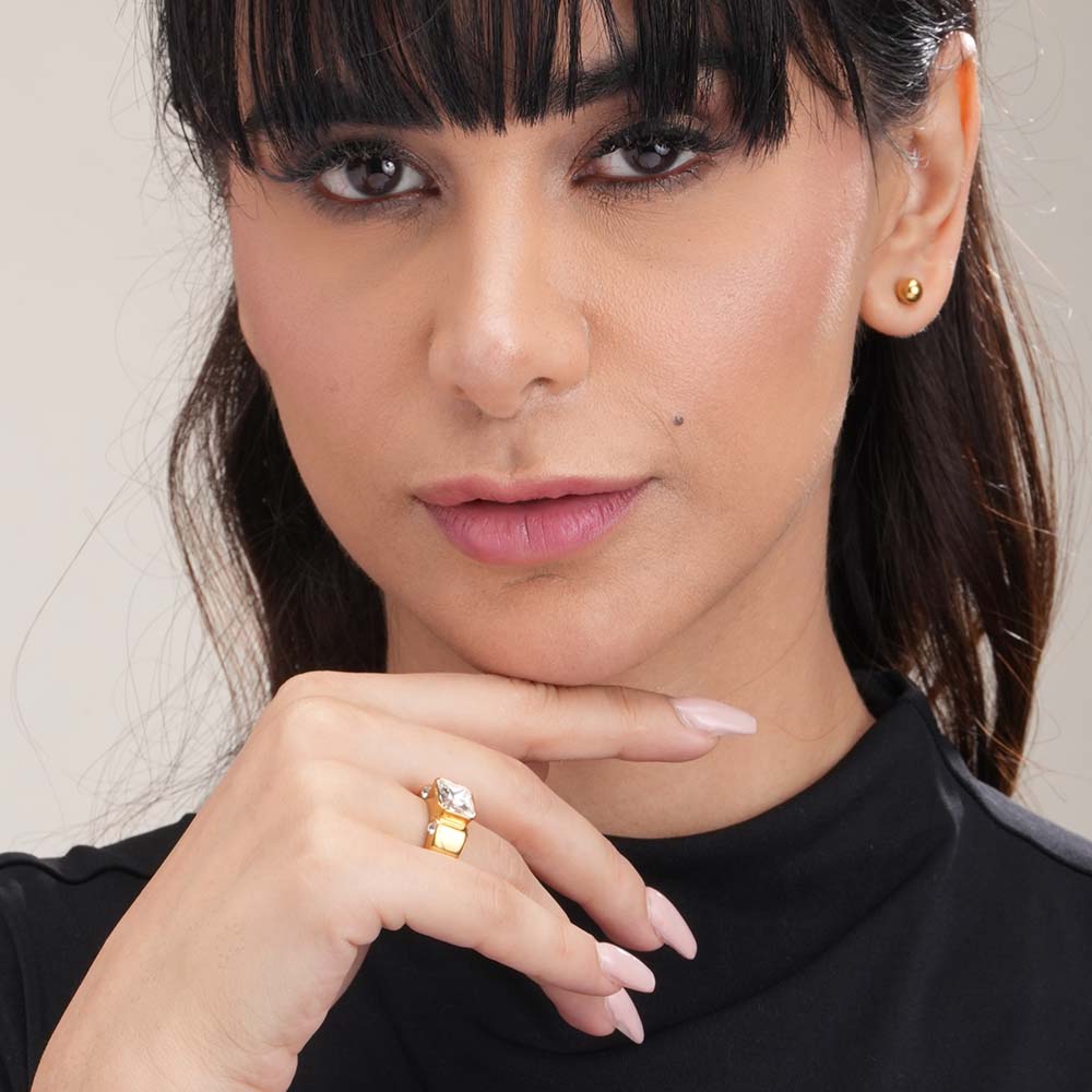 Trendy Eternity Gold Ring