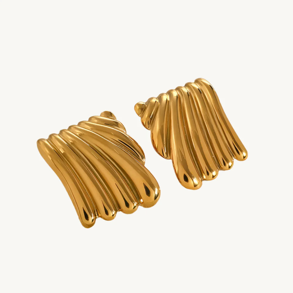 Ribbed Chunky Stud Earrings