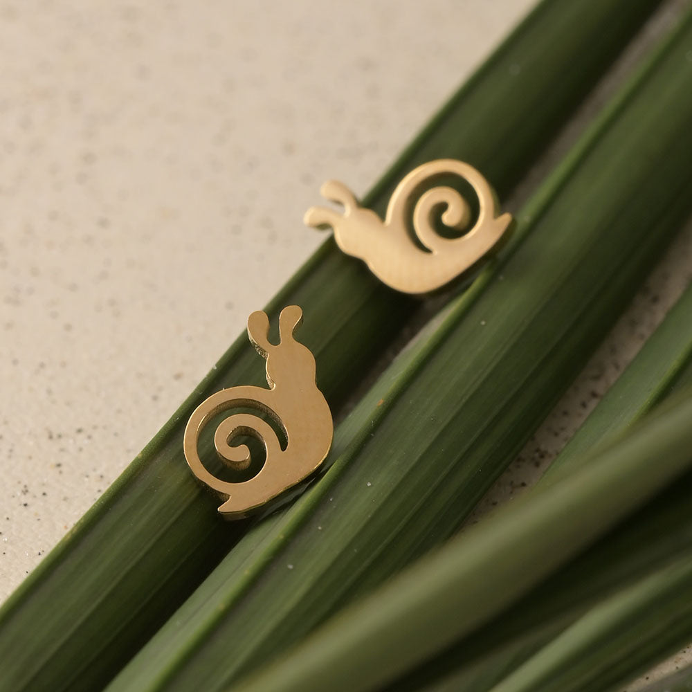 Snail Studs