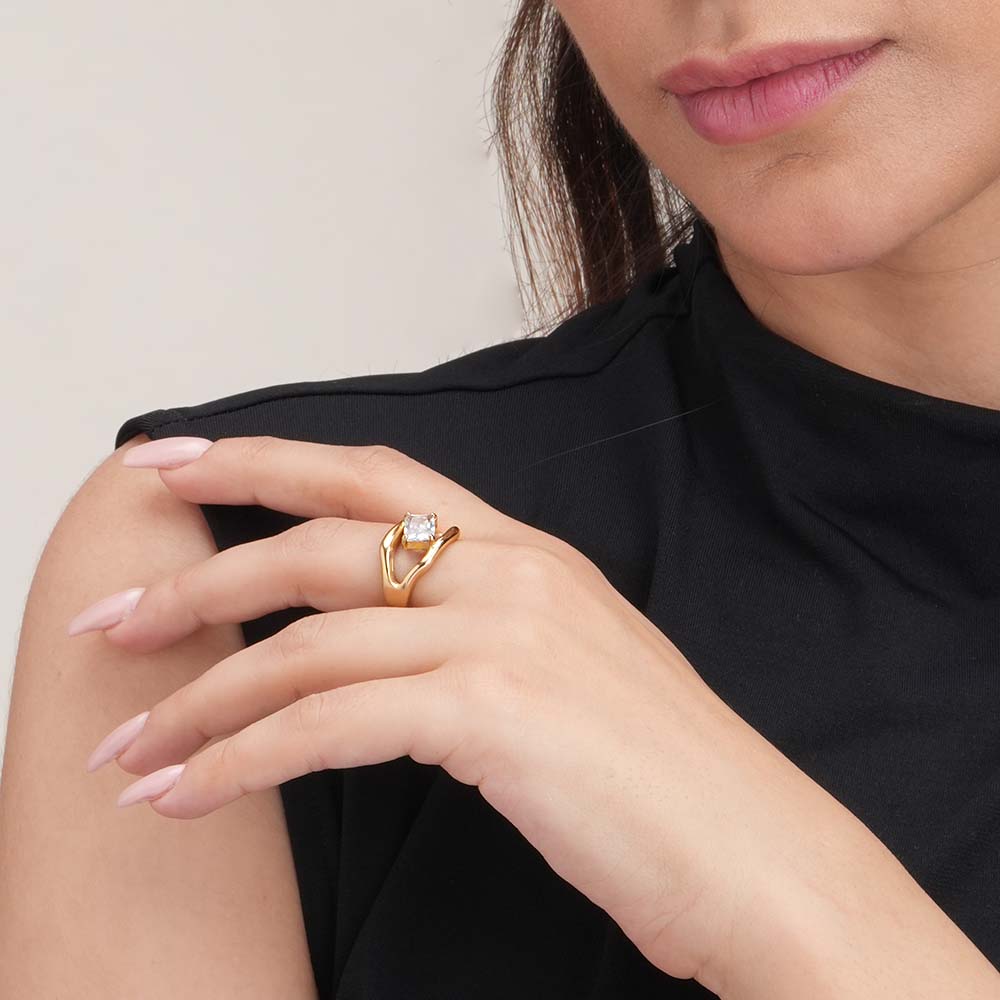 Zirconia Bold Stone Ring
