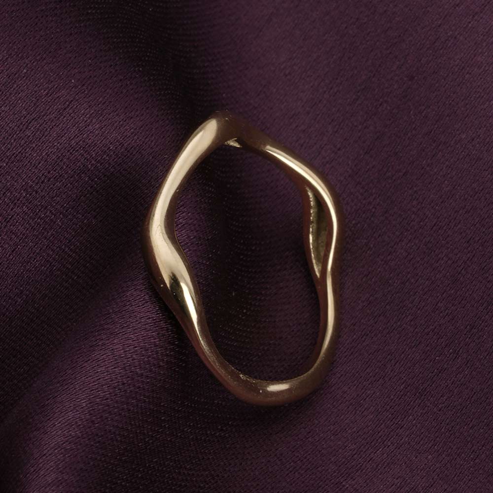 Gold Fluid Ring
