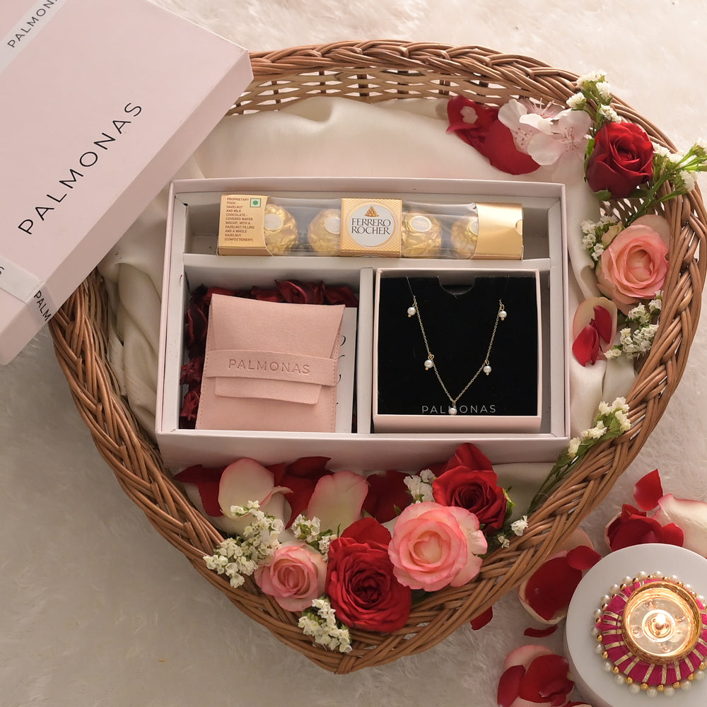 Pearl Charm Necklace Diwali Gift Box