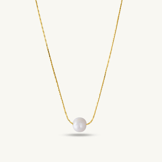 Delicate Pearl Necklace