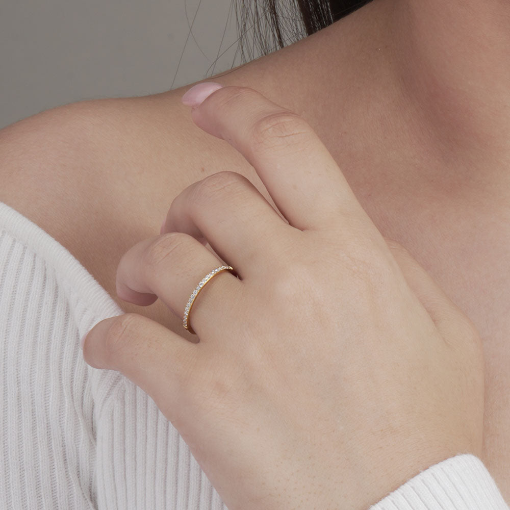 Sparkling Serenity Gold Ring