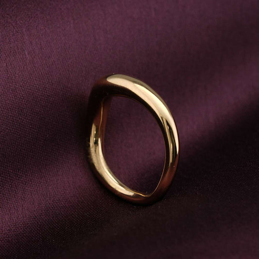 Wavy Band Ring